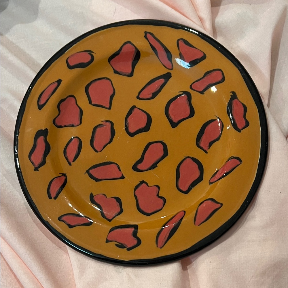 Droll designs leopard plate